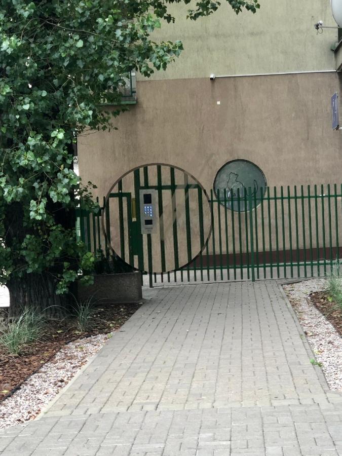 Zwykle Mieszkanie Na Wilenska, Trzy Przystanki Do Starego Miasta,Dwa Przystanki Do Szpitala Praskiego وارسو المظهر الخارجي الصورة